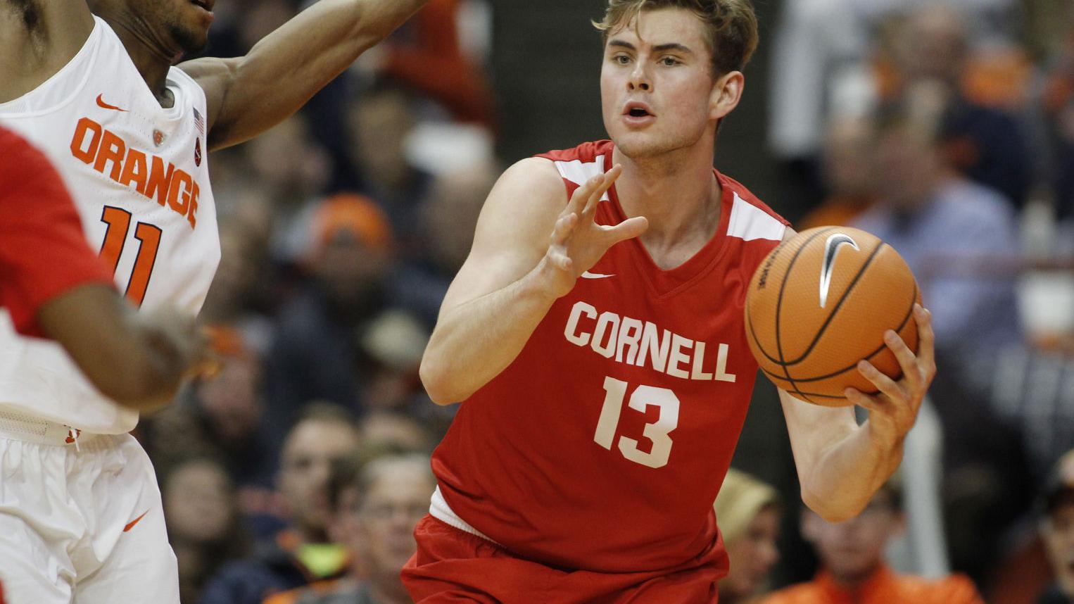 UA basketball notes: On Arizona's newest transfer, Jake DesJardins' injury and recruiting news